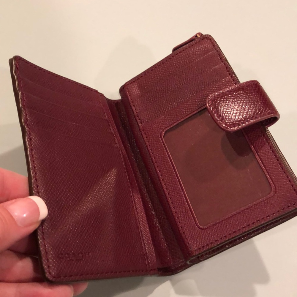 Coach Wallet - Picture 2 of 6
